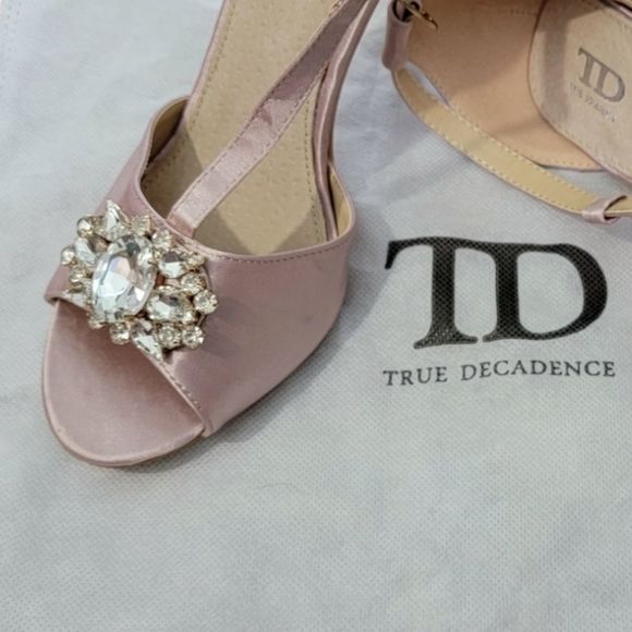 (SOLD) ASOS True Decadence Light Pink (Plush) Embellished Heeled Sandal 7.5 - Picture 4 of 16